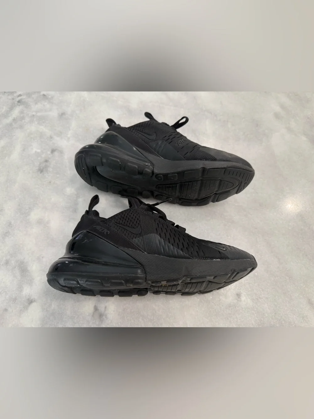 Nike Air Max 270 Women Sneakers Black Size 5Y US Comfort Running Shoes.